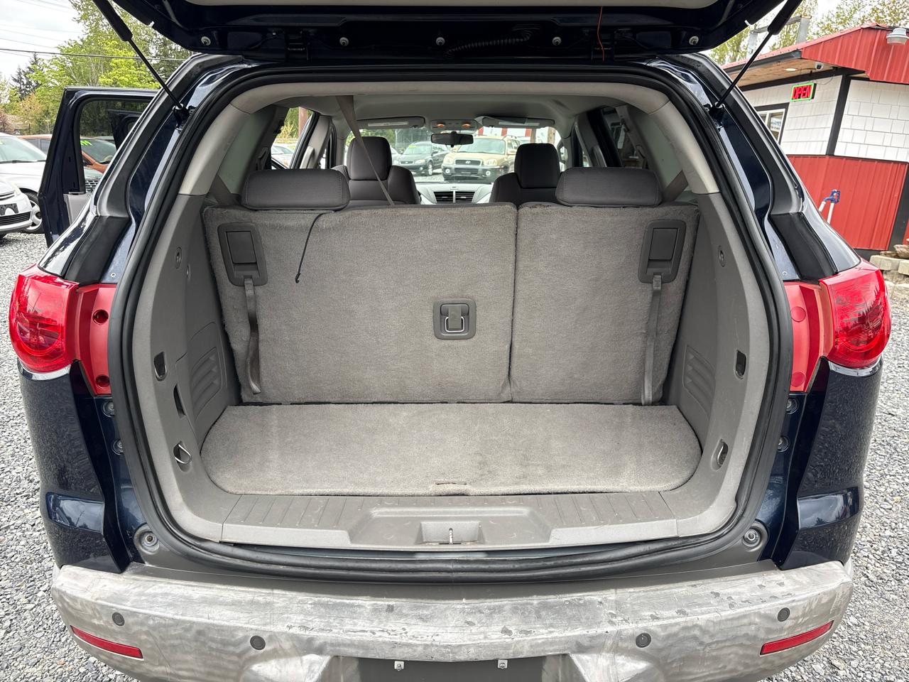 Chevrolet Traverse LT AWD 2012