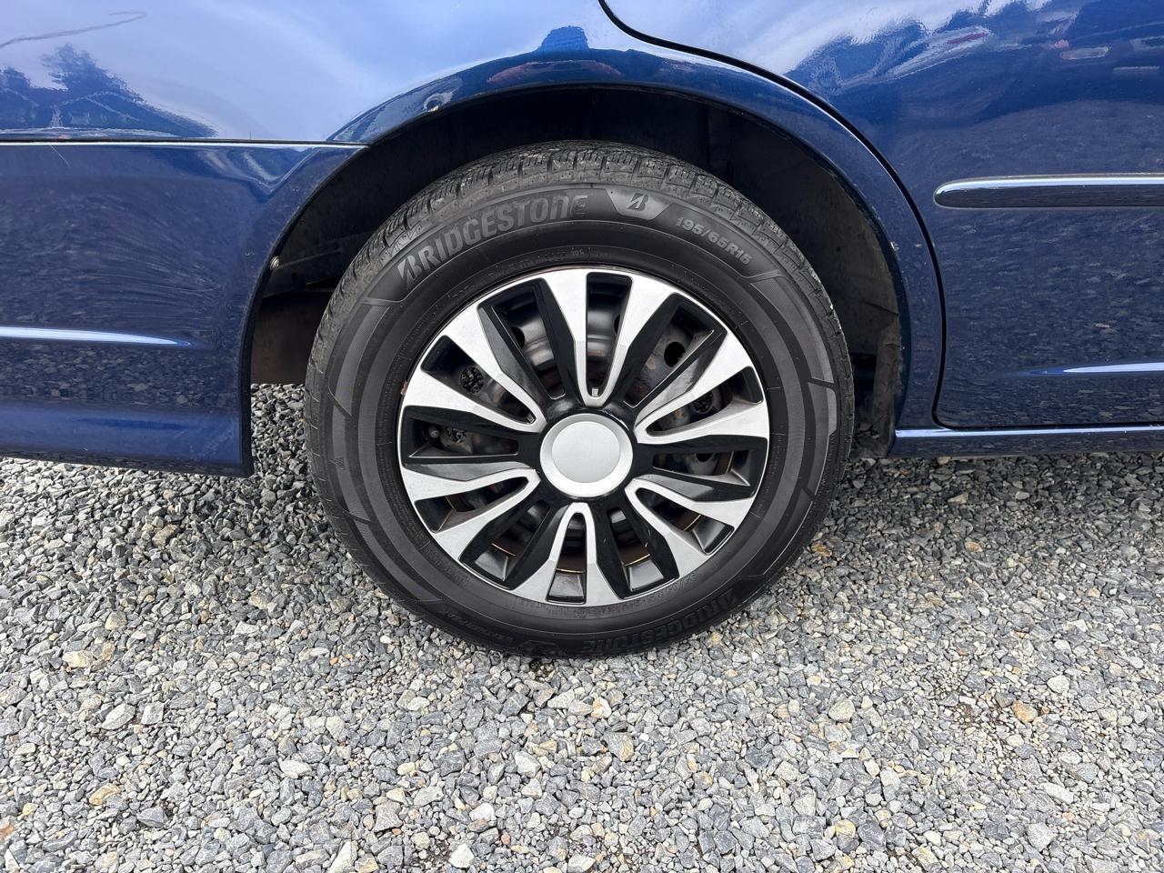 Honda Civic LX Sedan AT 2004