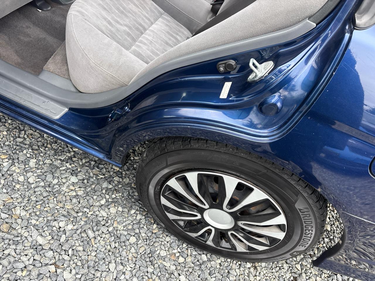 Honda Civic LX Sedan AT 2004