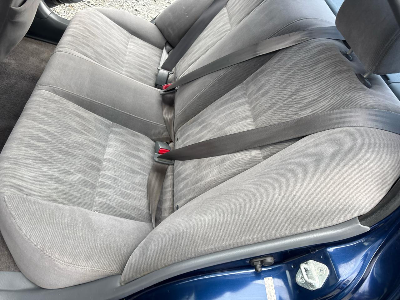 Honda Civic LX Sedan AT 2004