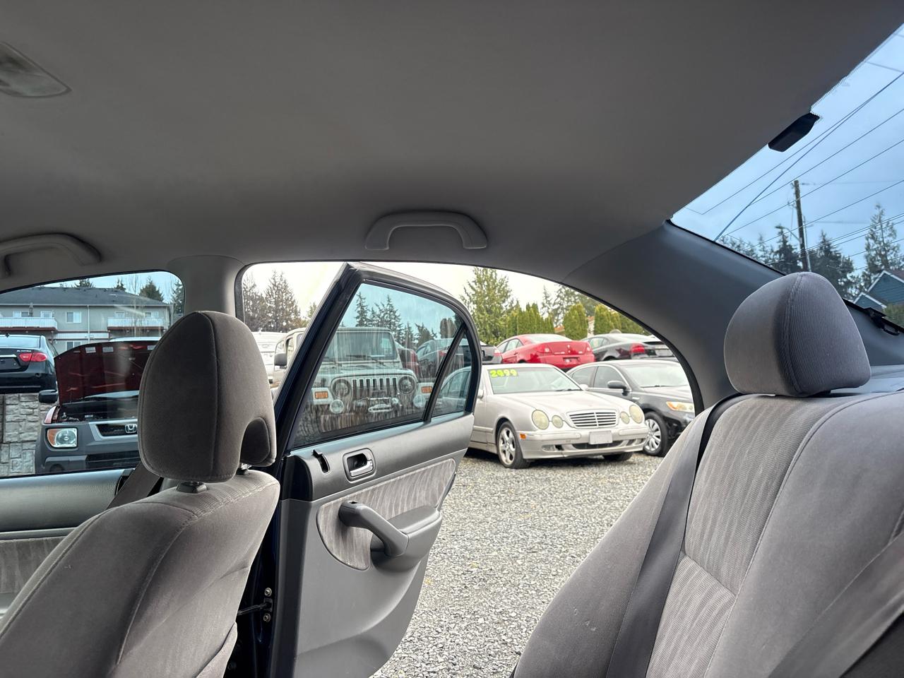 Honda Civic LX Sedan AT 2004