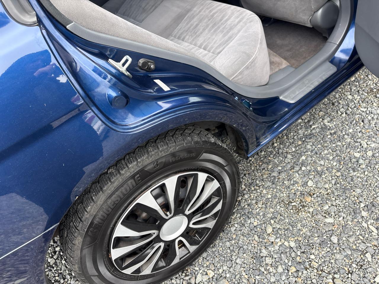 Honda Civic LX Sedan AT 2004