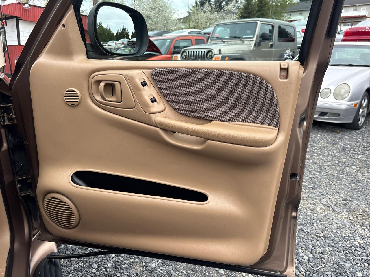 Dodge Durango 4WD 2000