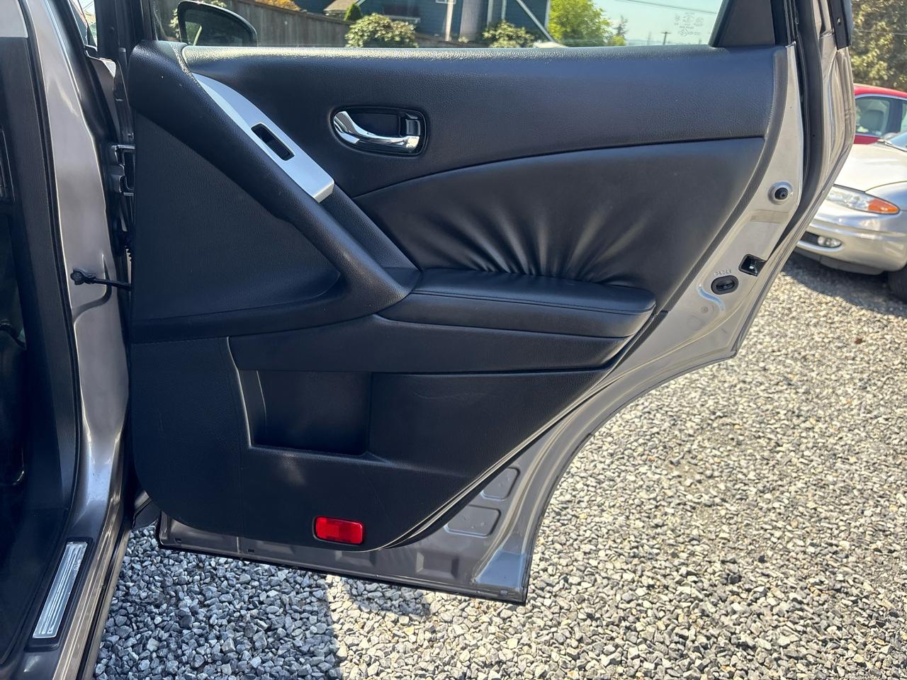 Nissan Murano S 2009
