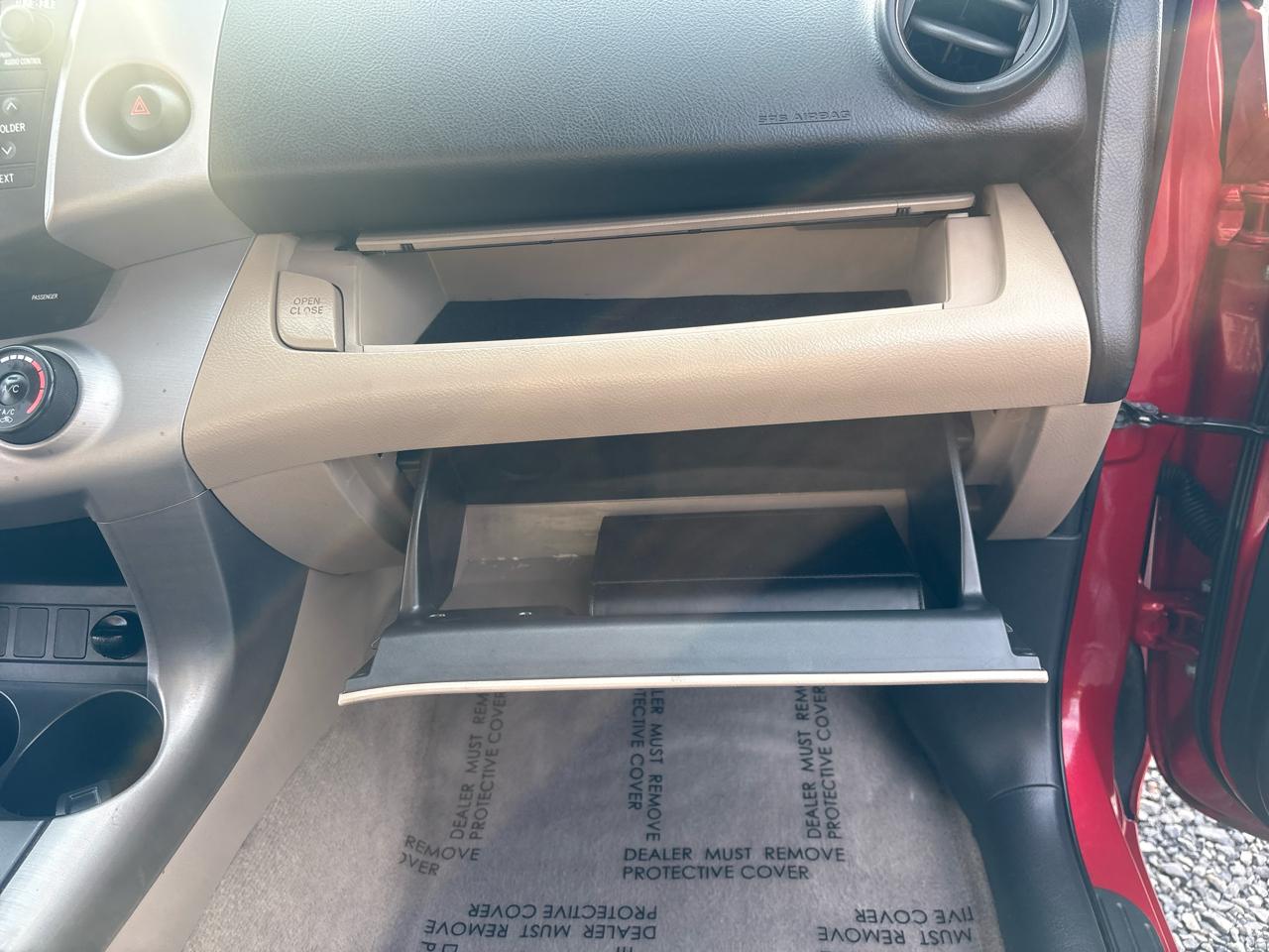 Toyota RAV4 Base I4 4WD 2007