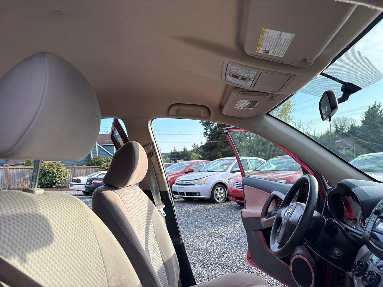 Toyota RAV4 Base I4 4WD 2007