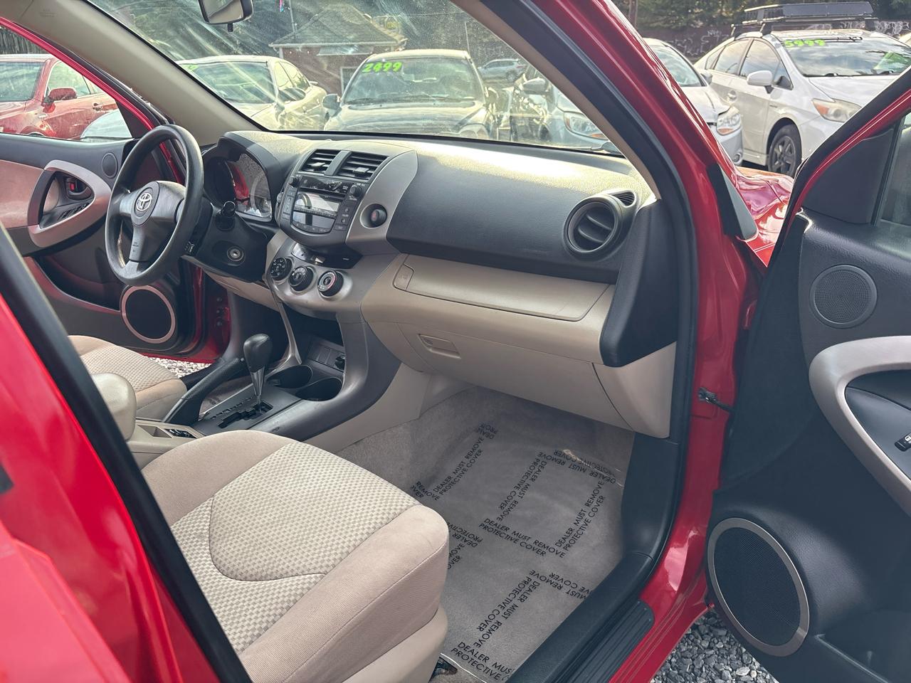 Toyota RAV4 Base I4 4WD 2007