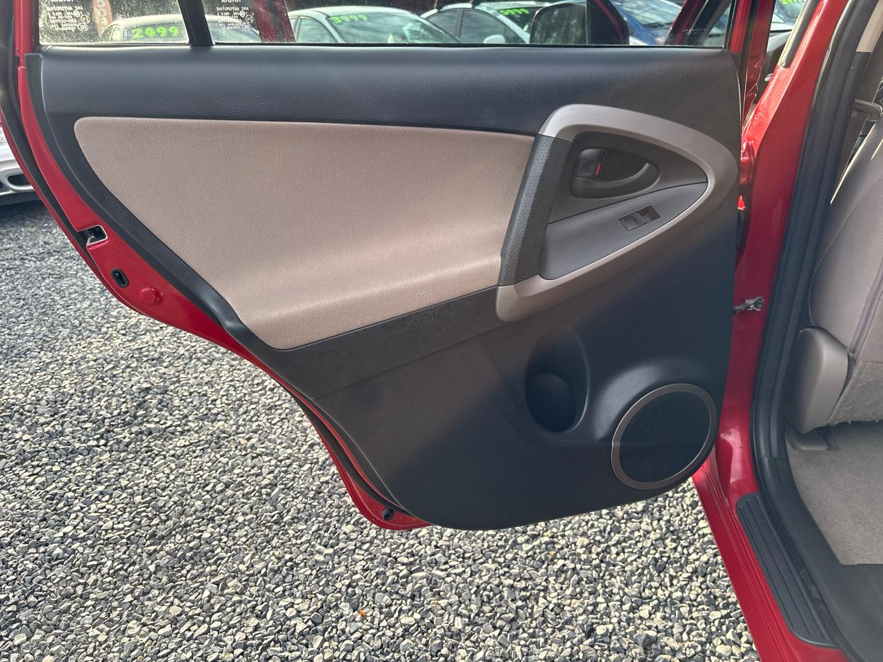 Toyota RAV4 Base I4 4WD 2007