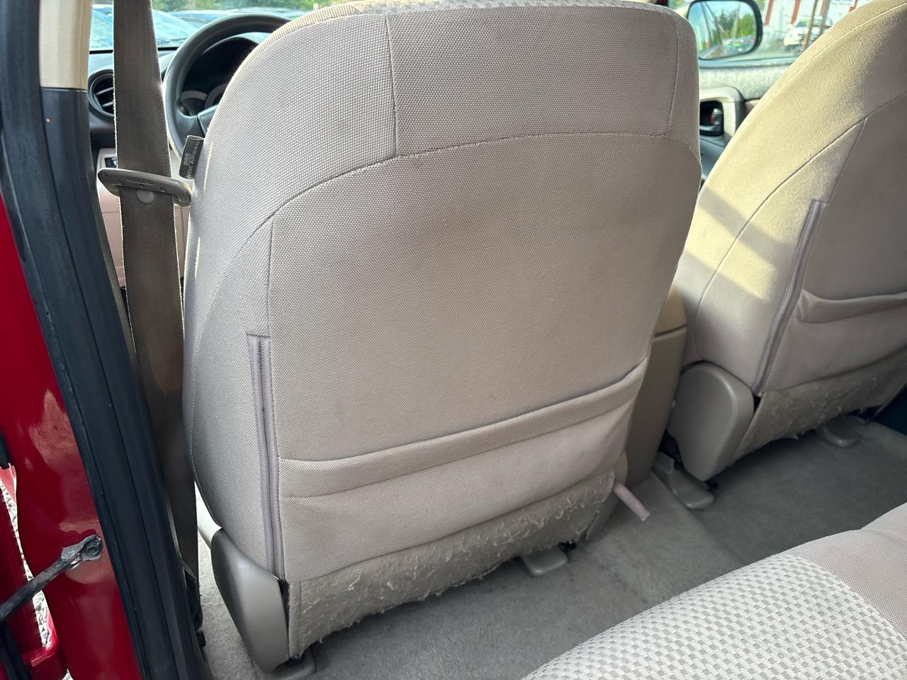 Toyota RAV4 Base I4 4WD 2007