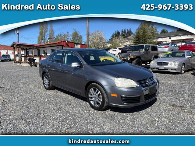 Gray 2006 Volkswagen Jetta 2.5L Sedan Front-Wheel Drive Automatic