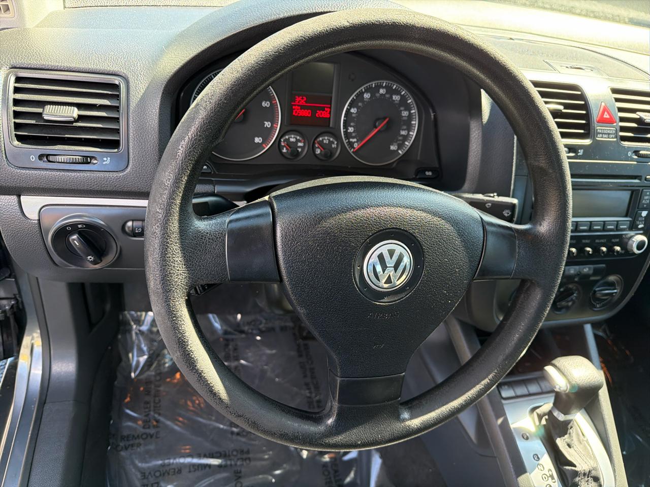 Volkswagen Jetta 2.5L 2006