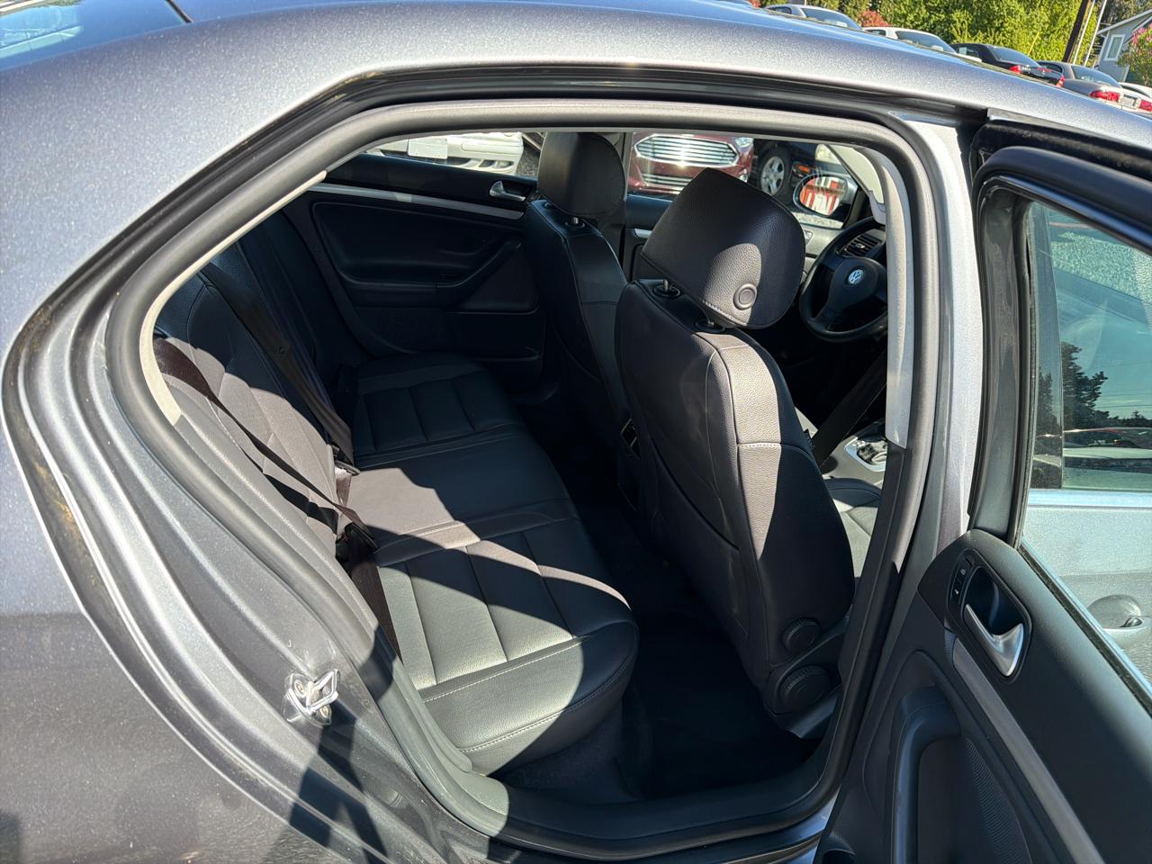 Volkswagen Jetta 2.5L 2006