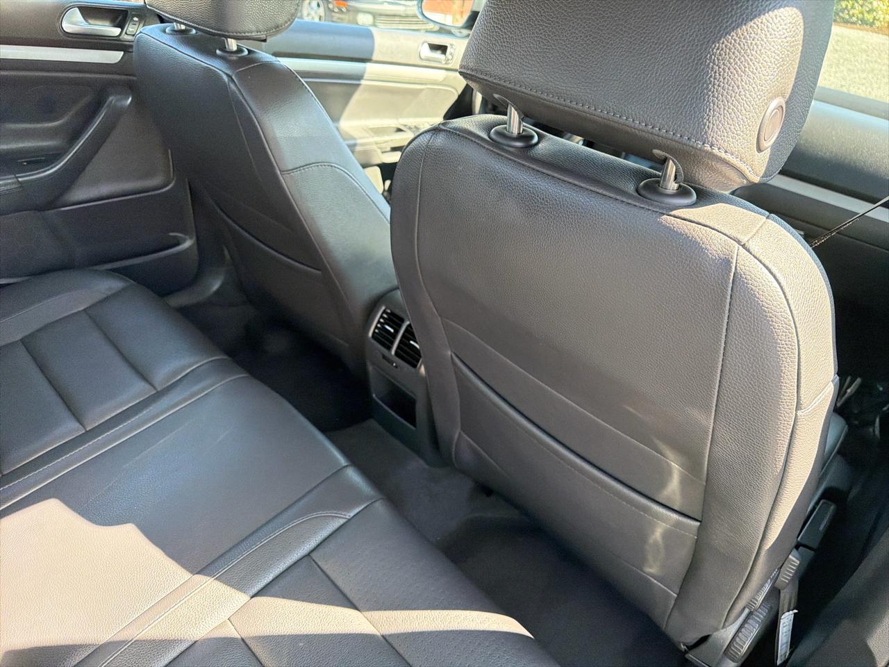 Volkswagen Jetta 2.5L 2006