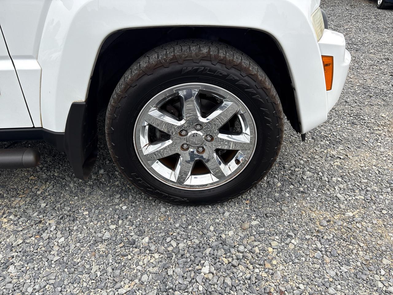 Jeep Liberty Sport 4WD 2012