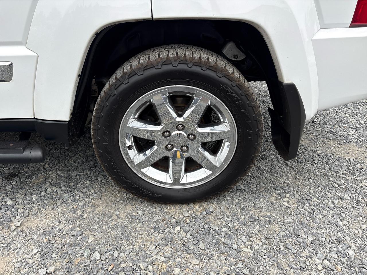 Jeep Liberty Sport 4WD 2012