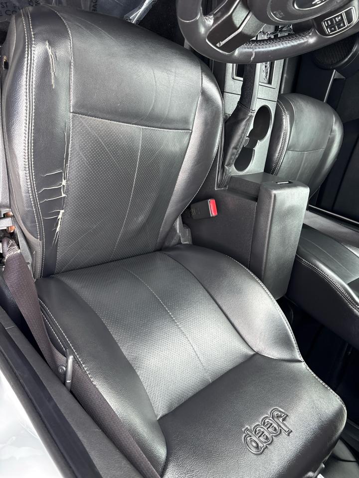 Jeep Liberty Sport 4WD 2012