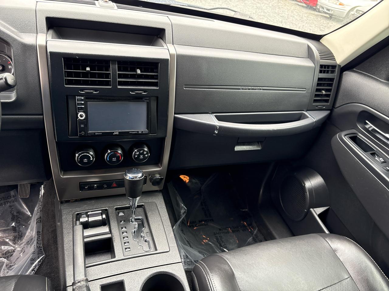 Jeep Liberty Sport 4WD 2012