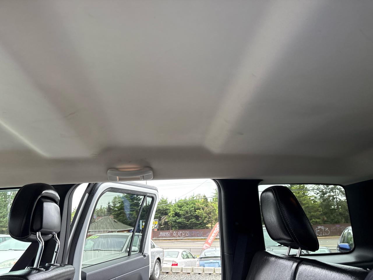 Jeep Liberty Sport 4WD 2012