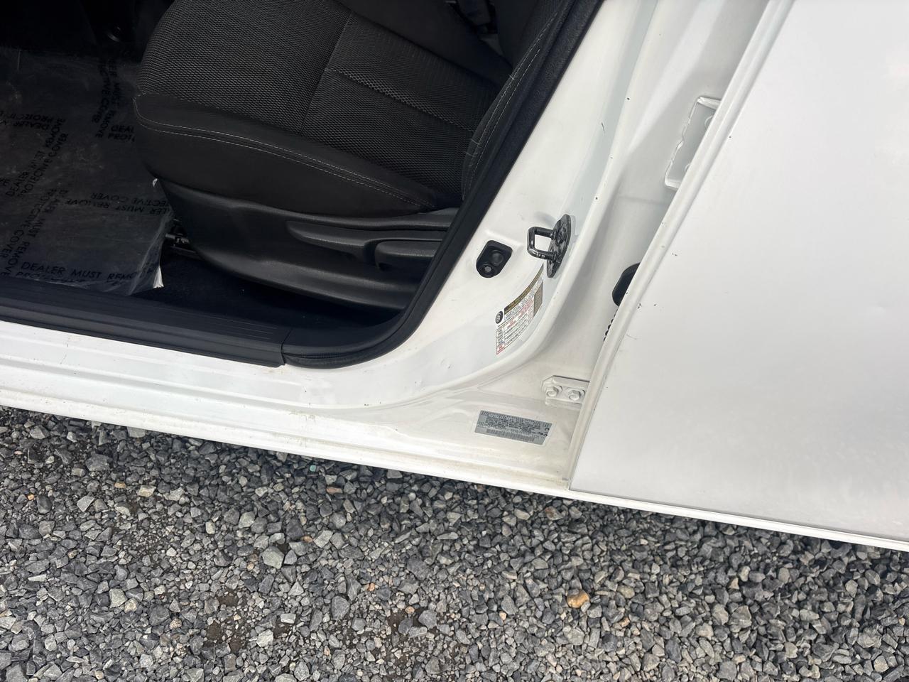 Nissan Versa 1.6 S 5M 2017