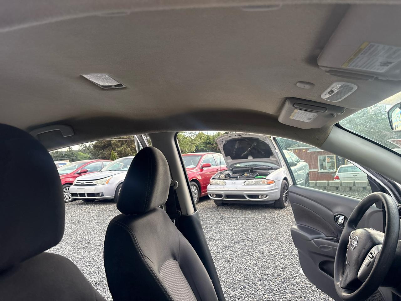 Nissan Versa 1.6 S 5M 2017