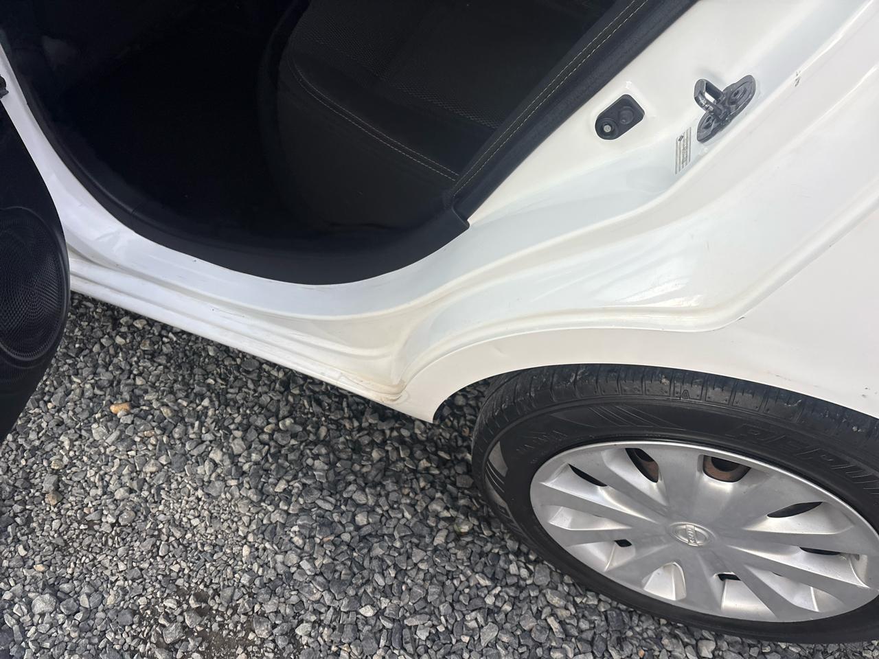Nissan Versa 1.6 S 5M 2017