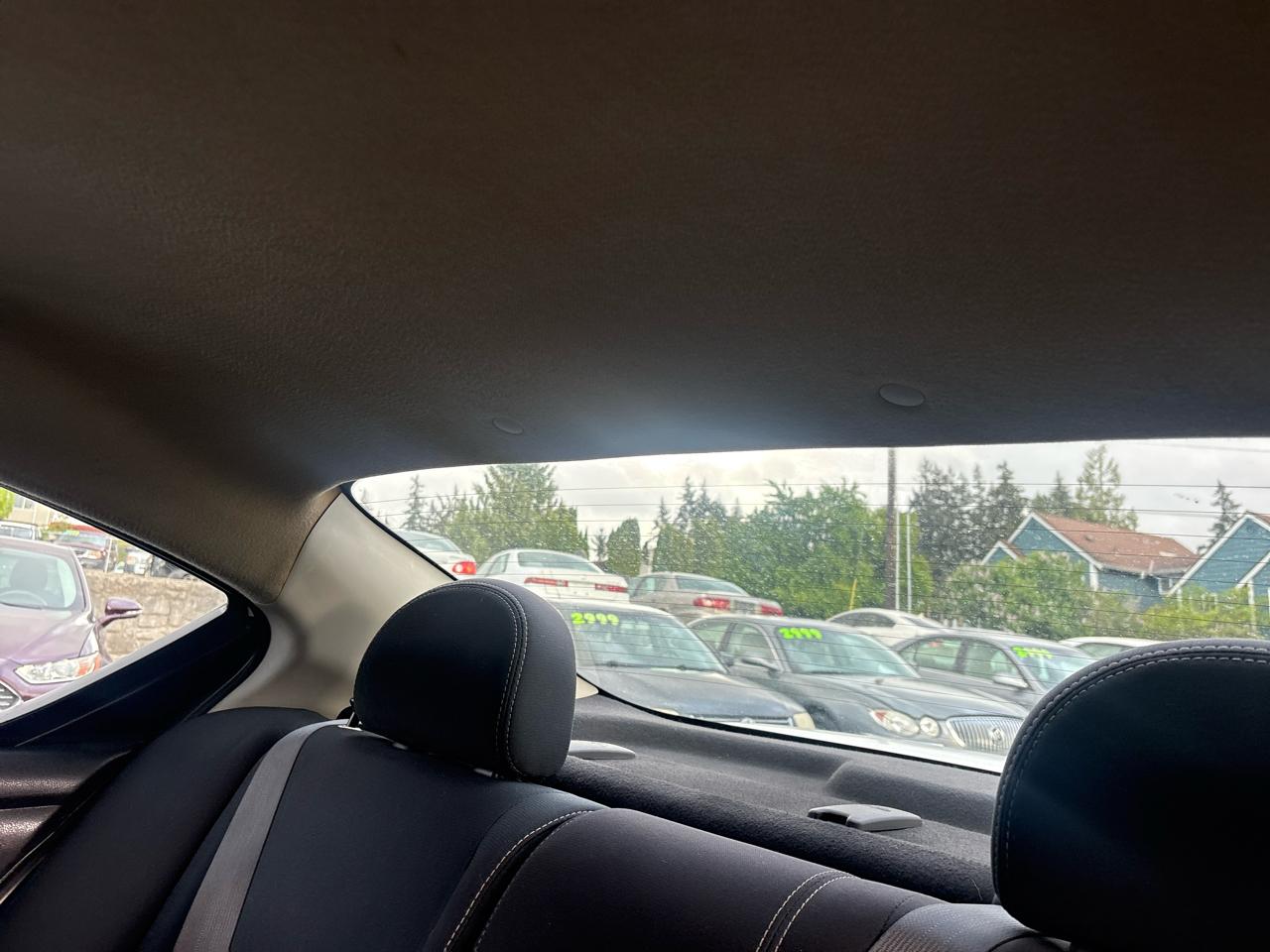 Nissan Versa 1.6 S 5M 2017