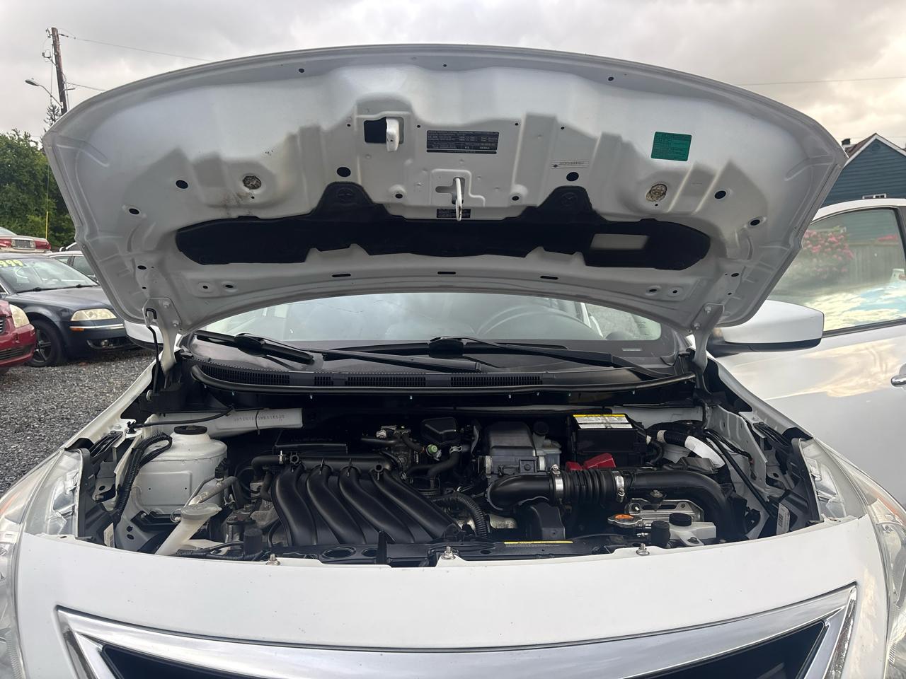 Nissan Versa 1.6 S 5M 2017