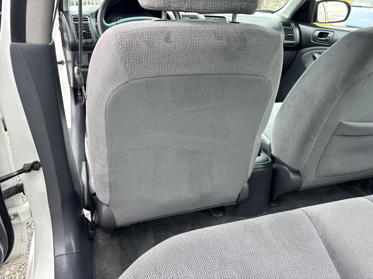 Honda Civic LX sedan 2001
