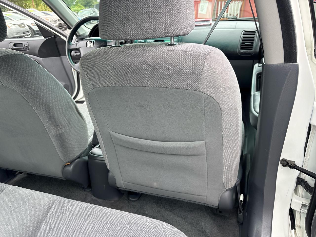 Honda Civic LX sedan 2001