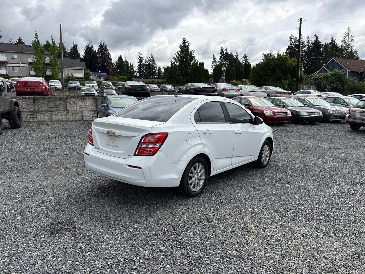 Chevrolet Sonic LT Auto Sedan 2017