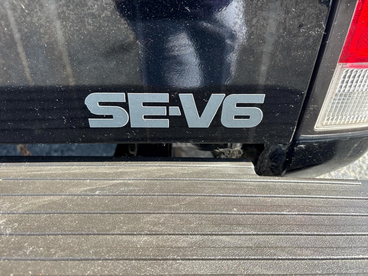 Nissan Pickup E-V6 Reg. Cab 4WD 1988