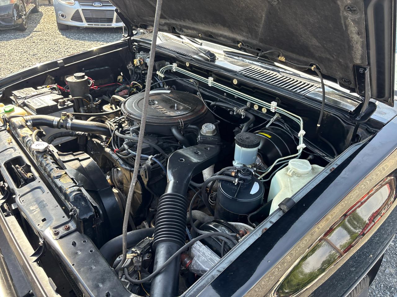 Nissan Pickup E-V6 Reg. Cab 4WD 1988