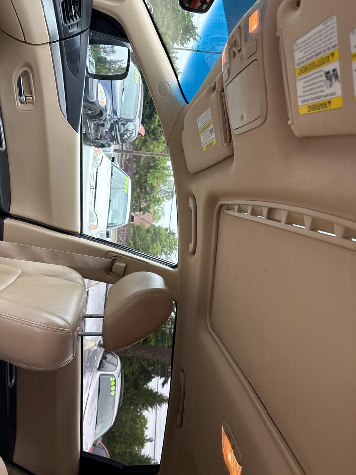 Subaru Tribeca Limited 5-Passenger 2008