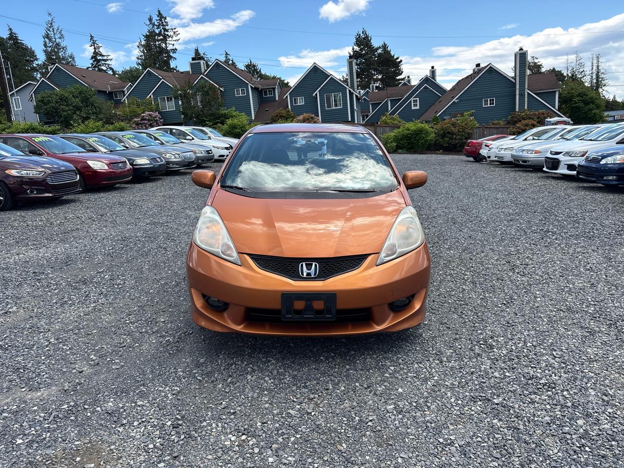 Honda Fit Sport 5-Speed MT 2011