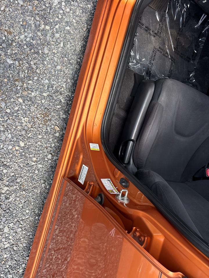 Honda Fit Sport 5-Speed MT 2011