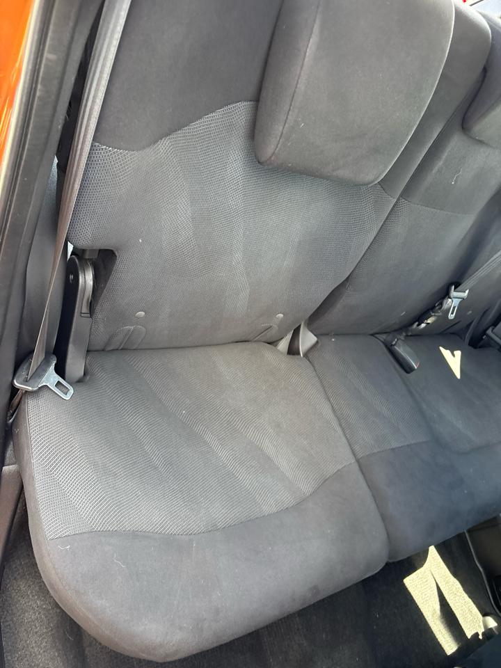 Honda Fit Sport 5-Speed MT 2011