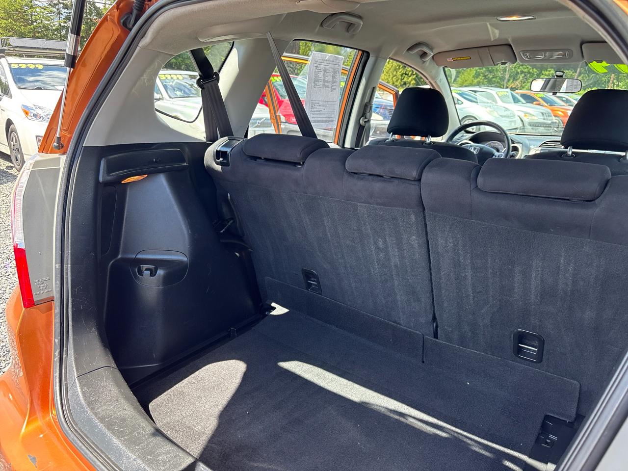 Honda Fit Sport 5-Speed MT 2011