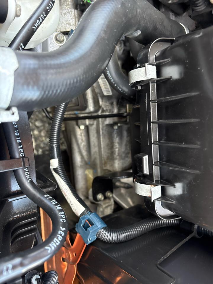 Honda Fit Sport 5-Speed MT 2011