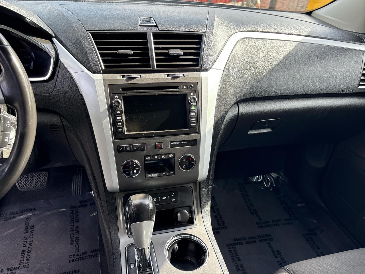 Chevrolet Traverse LT2 AWD 2010
