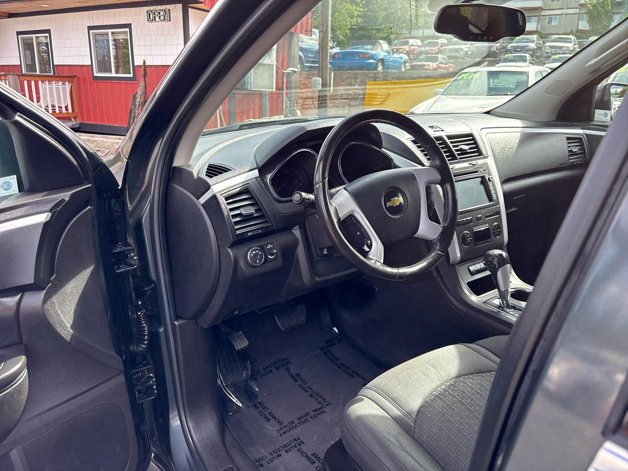 Chevrolet Traverse LT2 AWD 2010