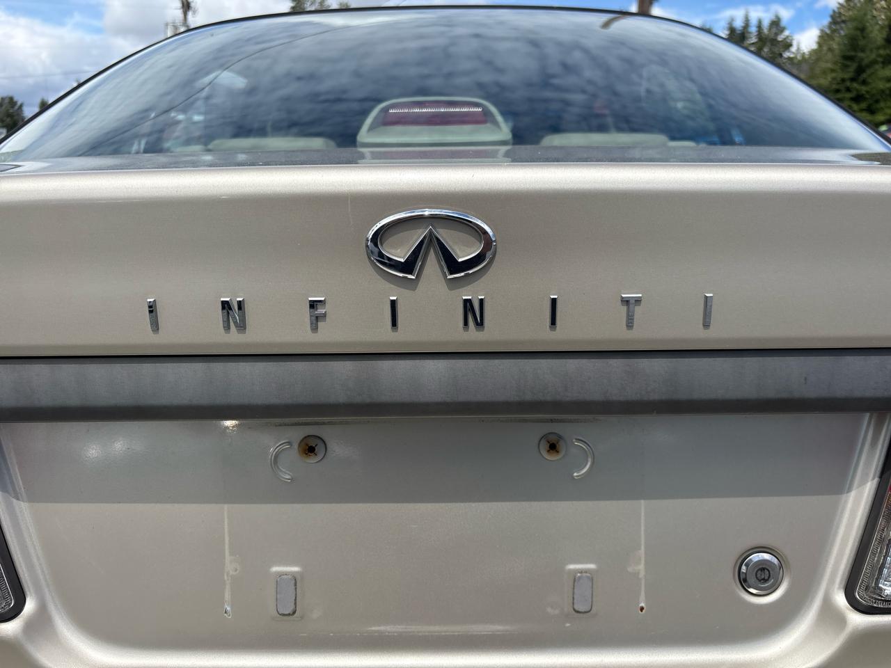 Infiniti G20 Luxury 2002