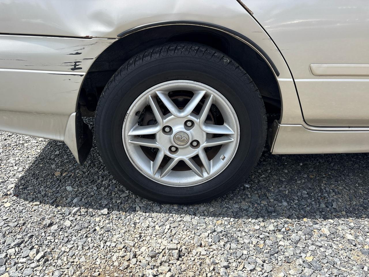 Infiniti G20 Luxury 2002