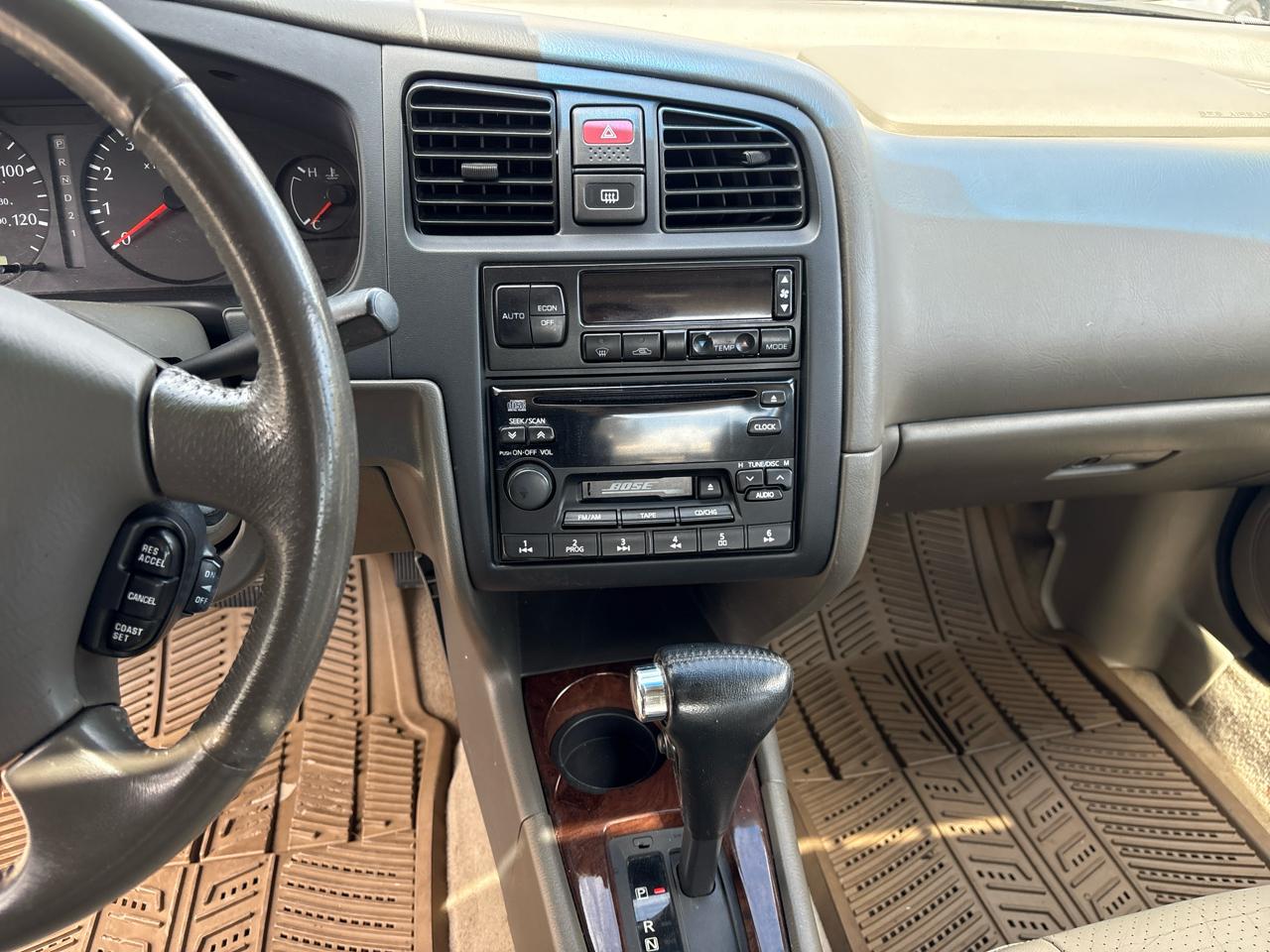 Infiniti G20 Luxury 2002