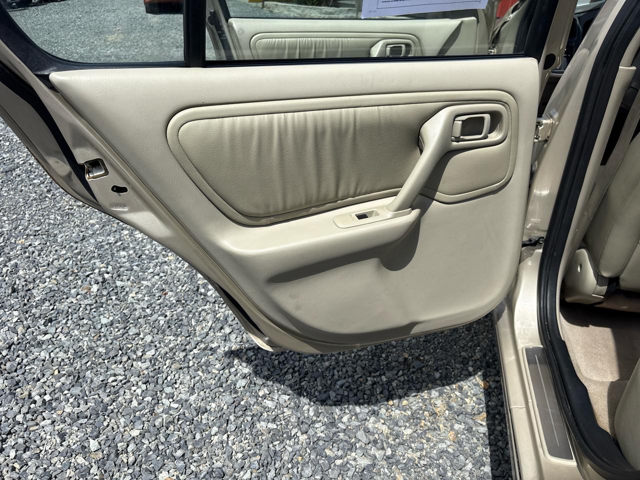 Infiniti G20 Luxury 2002
