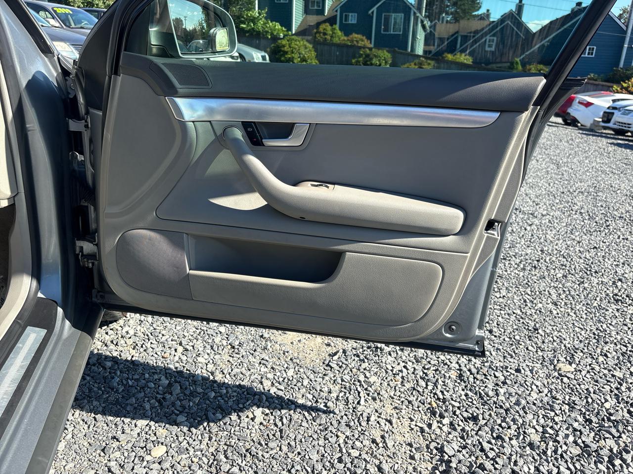 Audi A4 2.0T quattro 2007
