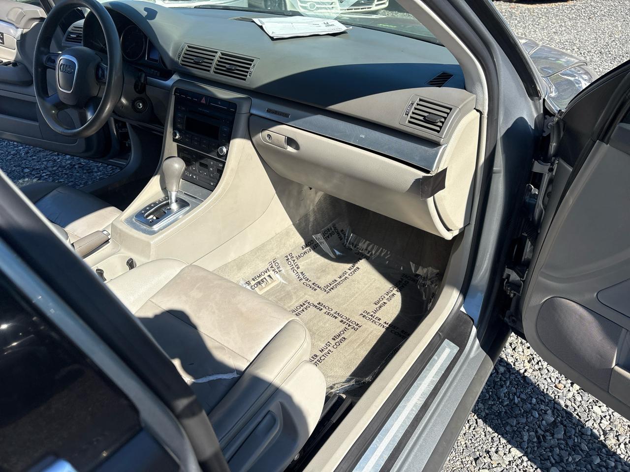 Audi A4 2.0T quattro 2007
