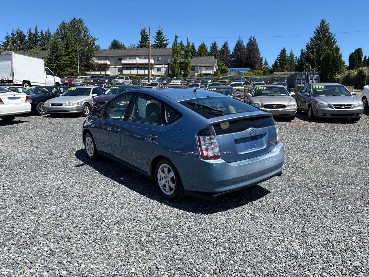 Toyota Prius 4-Door Liftback 2004