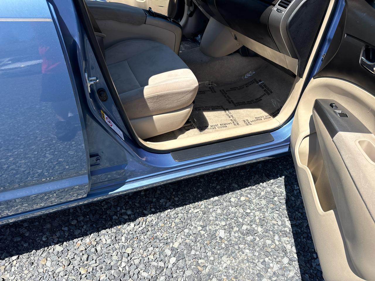 Toyota Prius 4-Door Liftback 2004