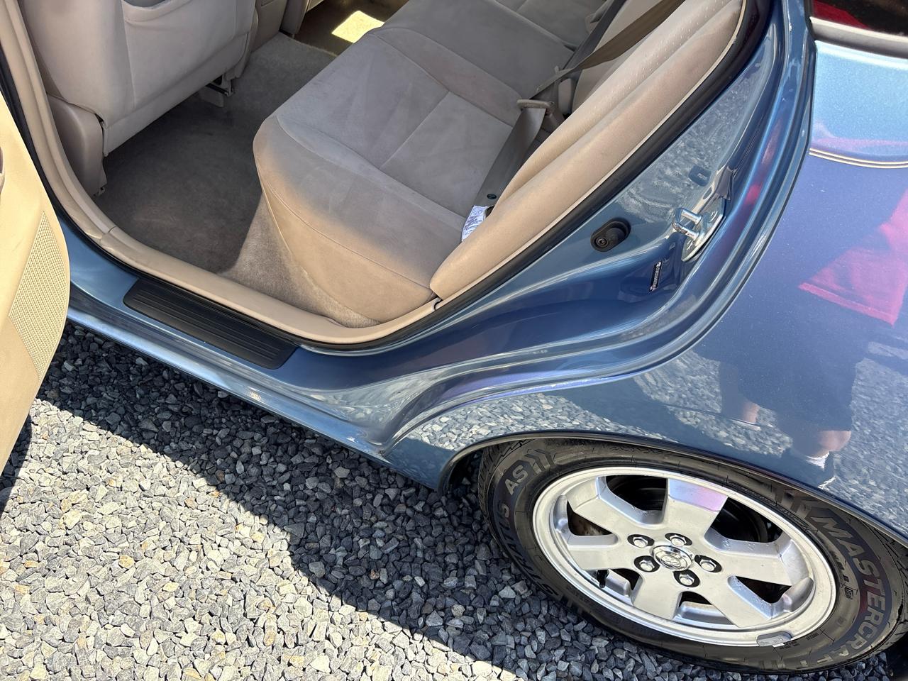 Toyota Prius 4-Door Liftback 2004