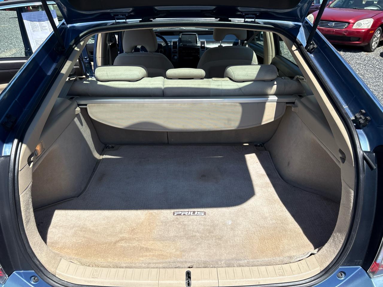 Toyota Prius 4-Door Liftback 2004